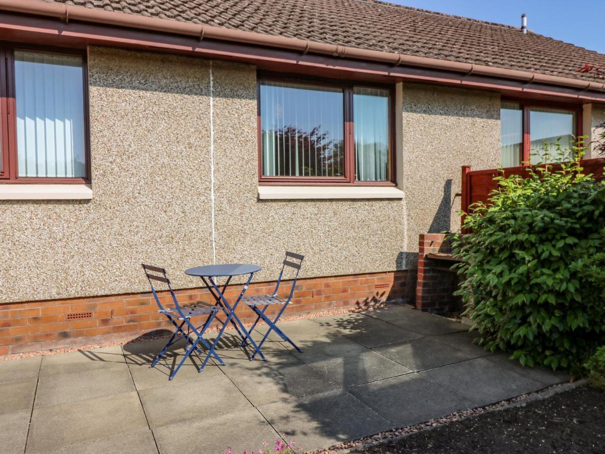 Villa 48 Edenbank Road Cupar Exterior foto